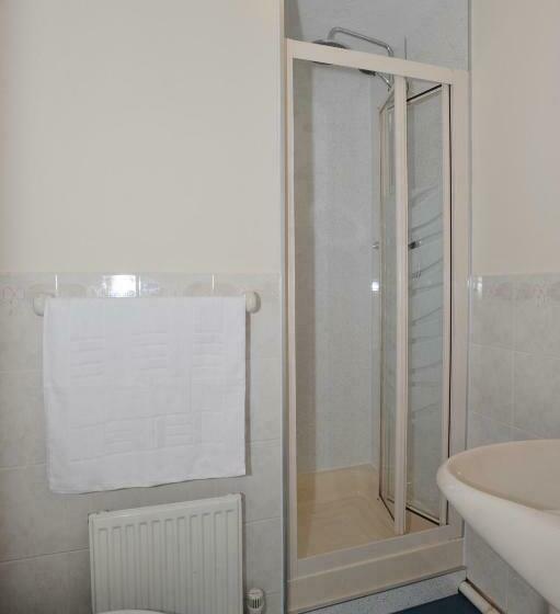 标准单人间, California Inn