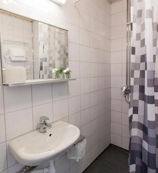 اتاق استاندارد چهار تخته, Strandnäs Hotell