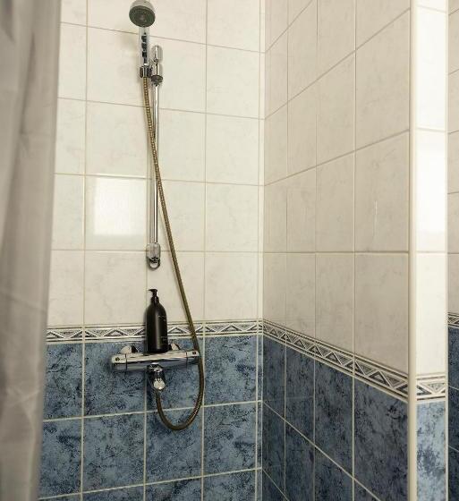 منزل غرفة نوم واحدة, Strandnäs Hotell