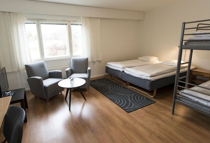 Четырехместный Номер Стандарт, Strandnäs Hotell