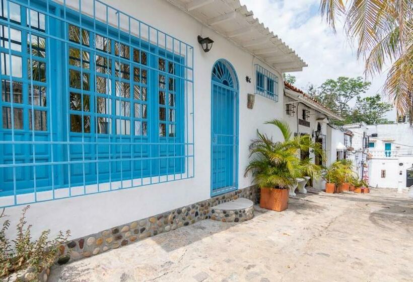 Студия Стандарт, Aldea Bella Boutique