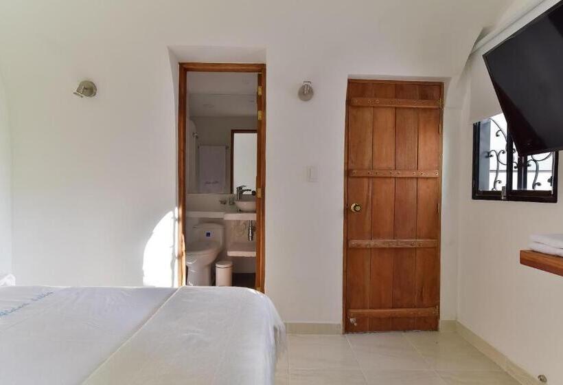 Студия Стандарт, Aldea Bella Boutique