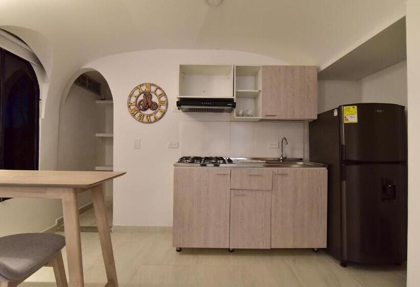 Студия Стандарт, Aldea Bella Boutique