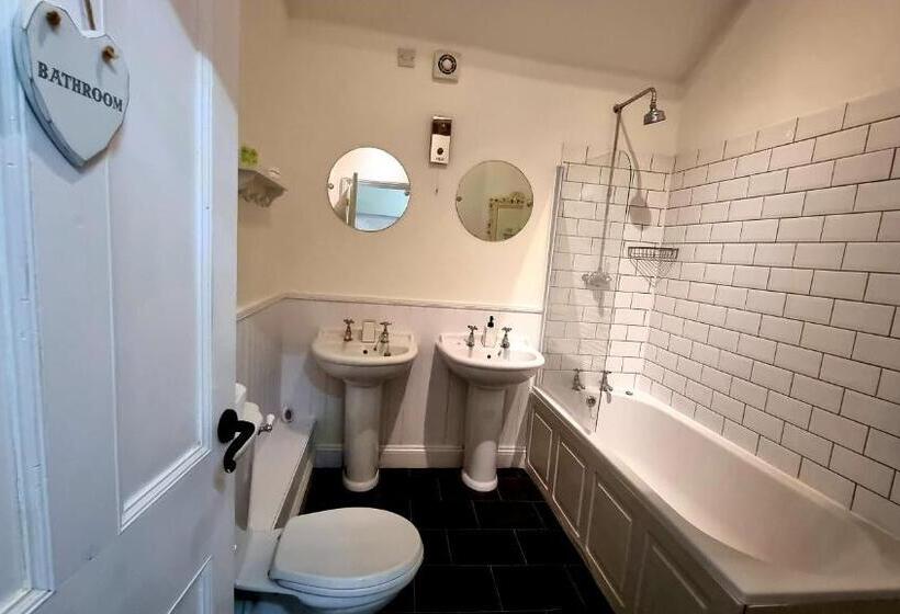 Семейный Номер Deluxe, Antlers Bed And Breakfast