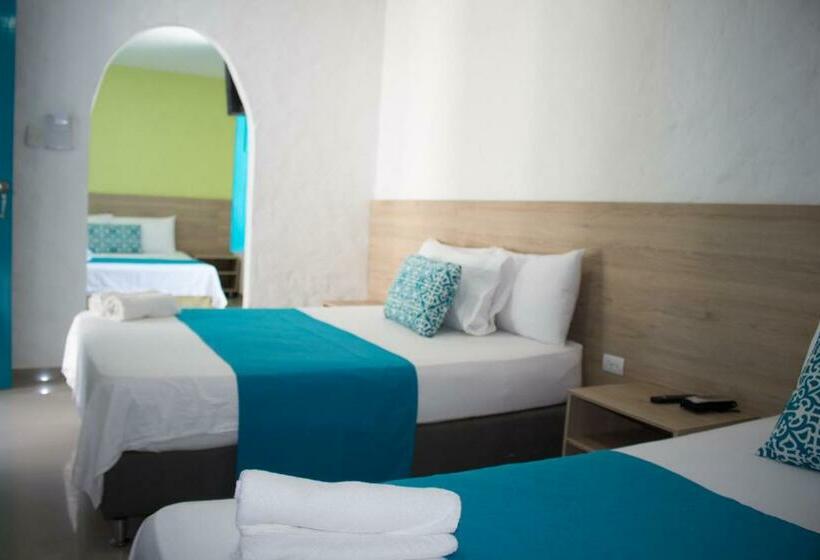 家庭间, Aldea Plaza