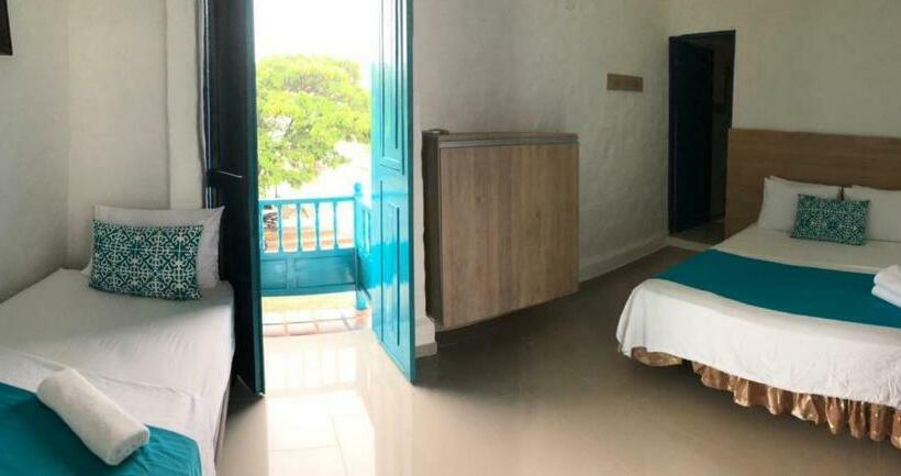 标准三人间, Aldea Plaza