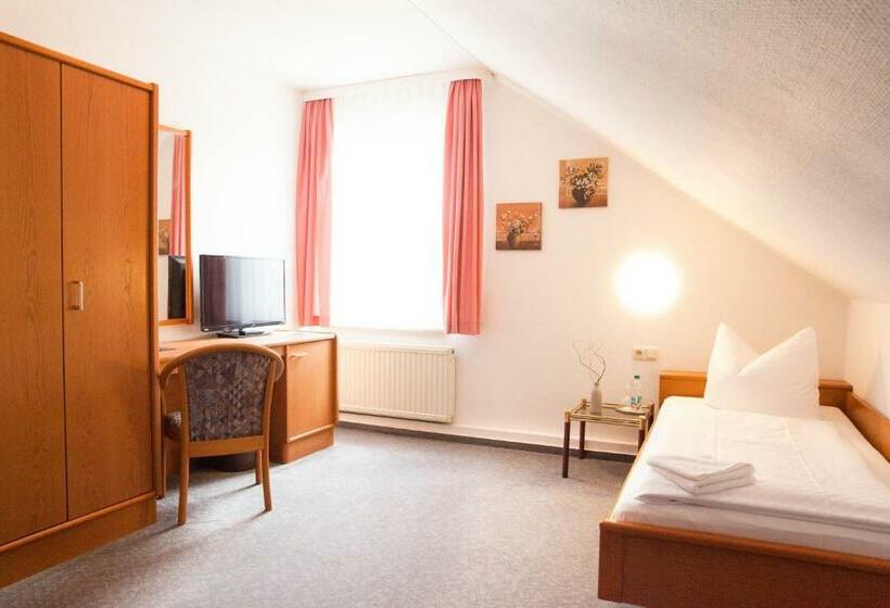 חדר סטנדרט יחיד, Am Meilenstein