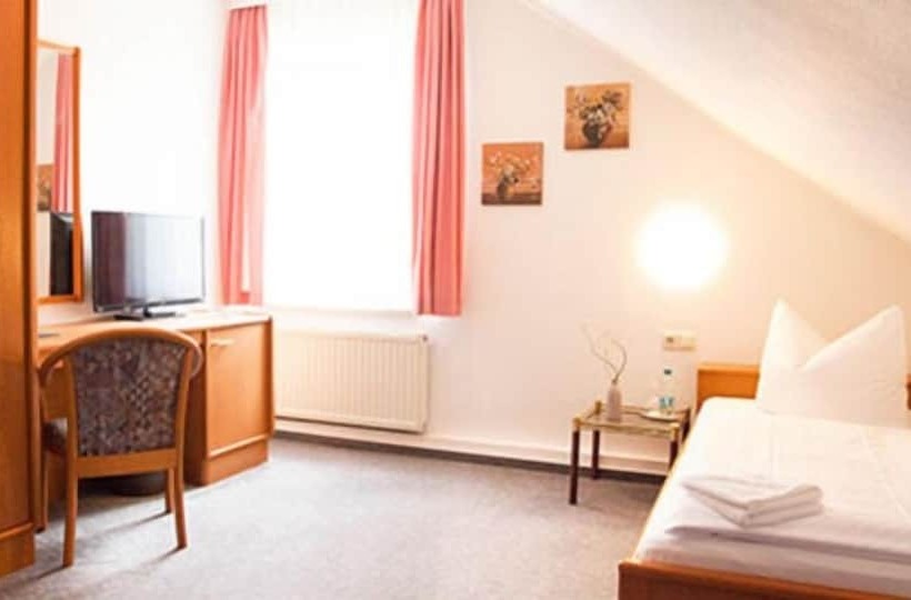 חדר סטנדרט יחיד, Am Meilenstein