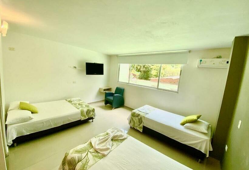 四人标准间, Biohotel Rio Claro