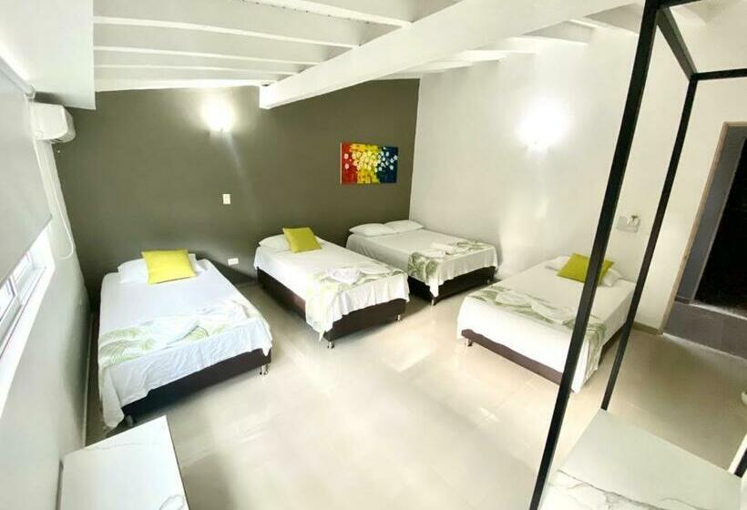 家庭间, Biohotel Rio Claro