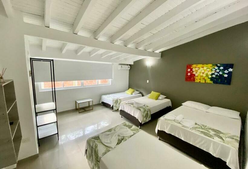 家庭间, Biohotel Rio Claro