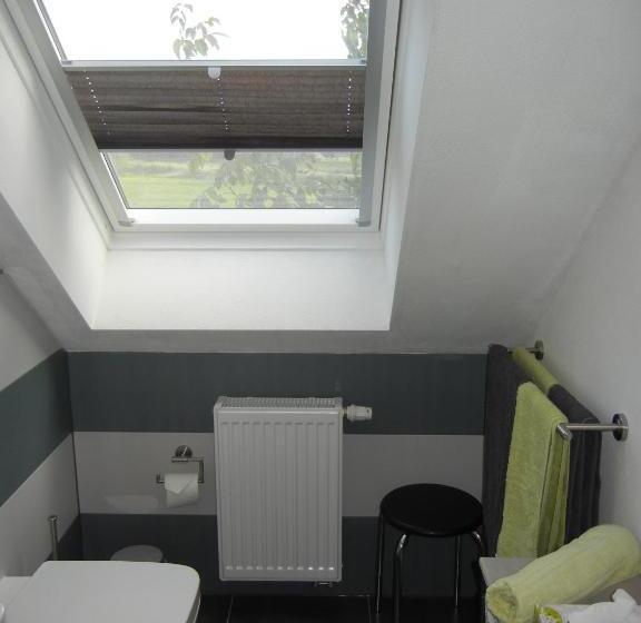 Номер Стандарт, Gutshof Zum Adlernest