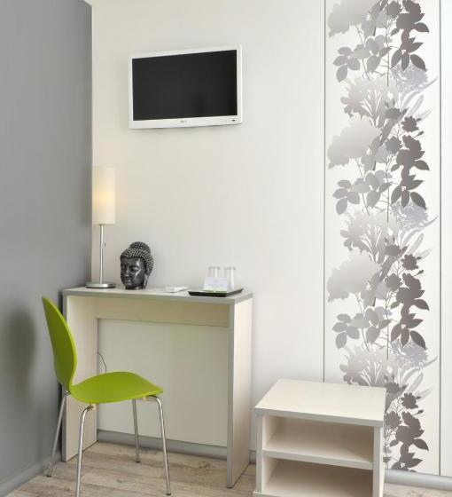 Номер Стандарт, Gutshof Zum Adlernest