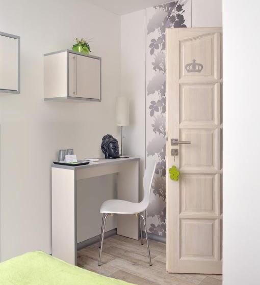 Номер Стандарт, Gutshof Zum Adlernest