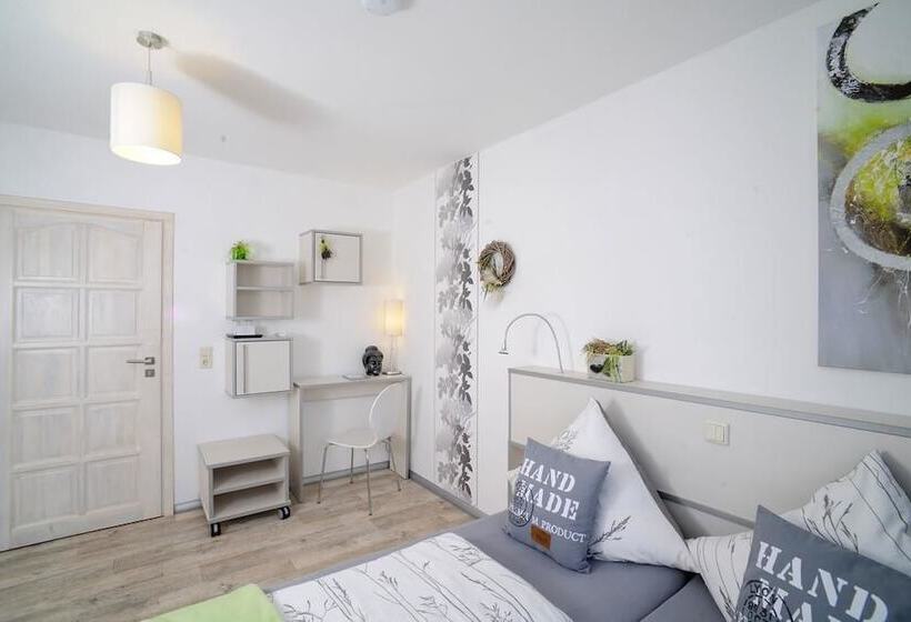 Номер Комфорт, Gutshof Zum Adlernest