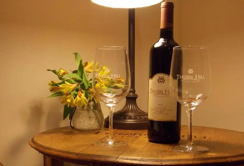 キングサイズベッドのデラックススイート, Thorn Hill Vineyards Villa Suites