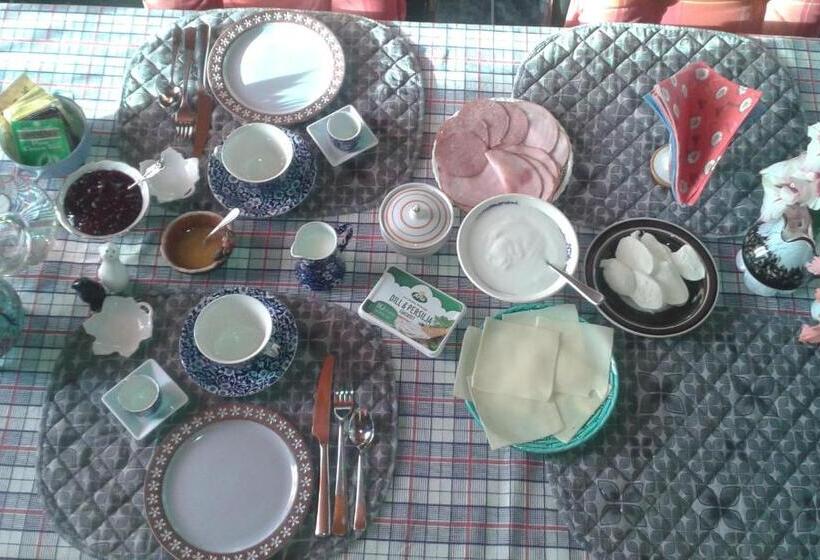 Трехместный Номер Стандарт Совместная Ванная, Wonderful Home