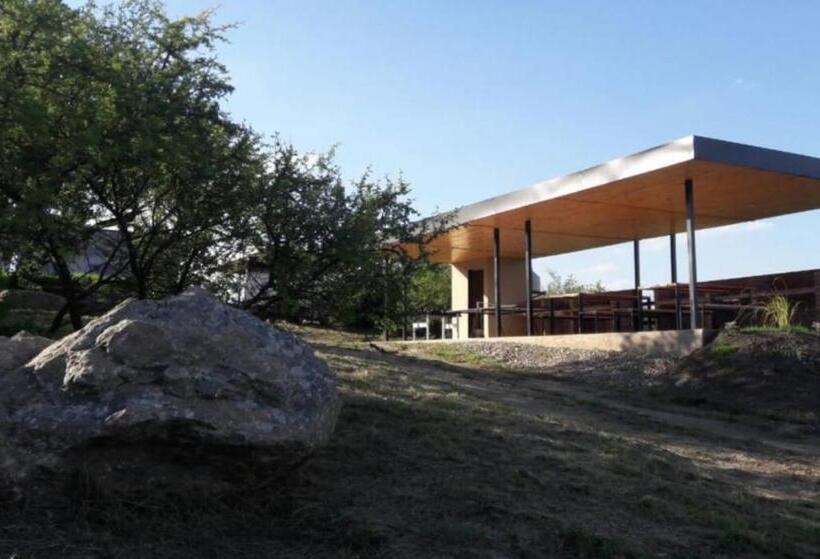 1 Bedroom Apartment Lake View, Complejo Joansa