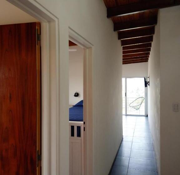 1 Bedroom Apartment Lake View, Complejo Joansa