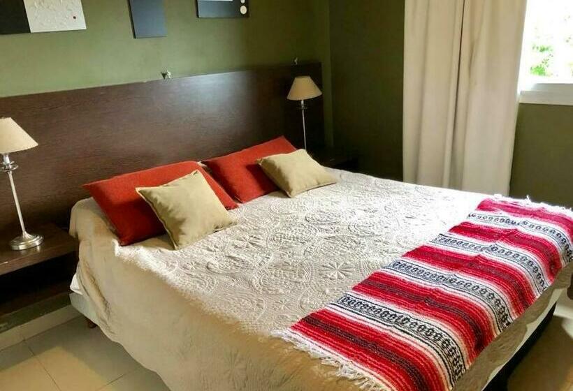 Deluxe Kamer, Gallone Memorial Y Apart