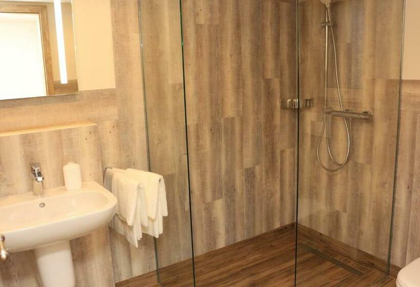 ファミリールーム, Wachbergbaude