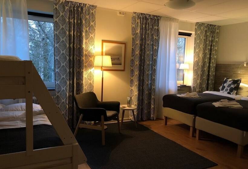 Семейный Номер, Kroppefjäll B&b