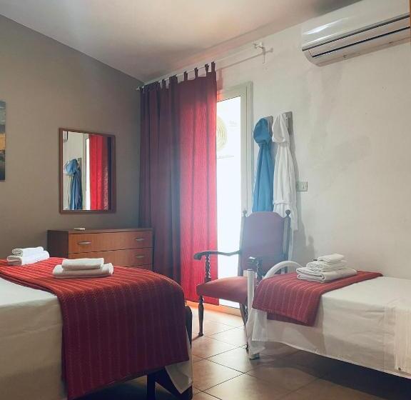 Апартаменты 1 Спальня Вид на Море, Manca Residence