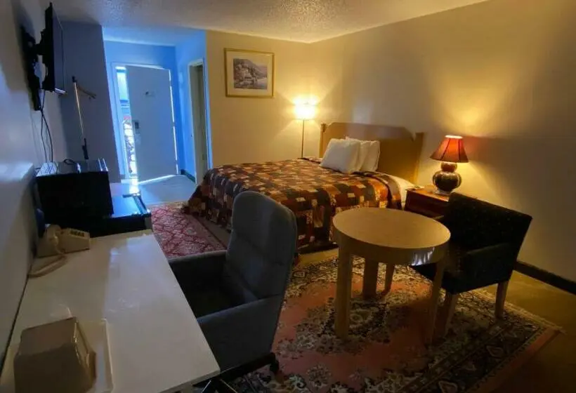 キングサイズベッドのデラックススイート, Lake Country Inn