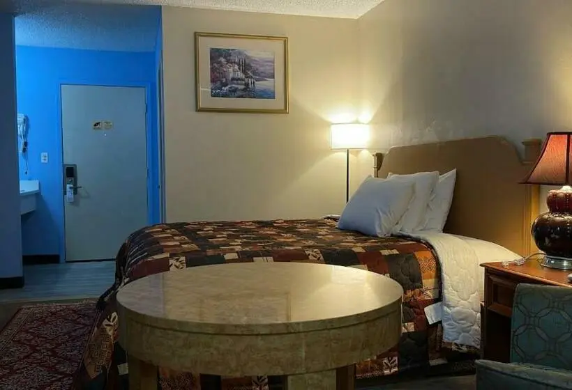 キングサイズベッドのデラックススイート, Lake Country Inn