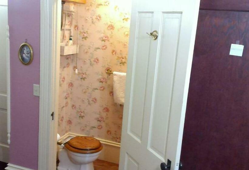 غرفة قياسية سرير كينج, The Mays Place Bed And Breakfast