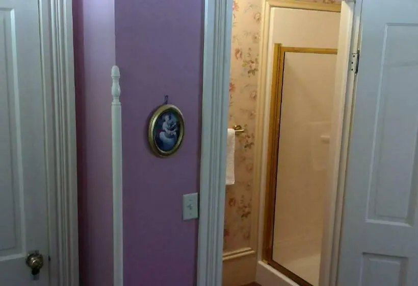 キングサイズベッドのスタンダードルーム, The Mays Place Bed And Breakfast