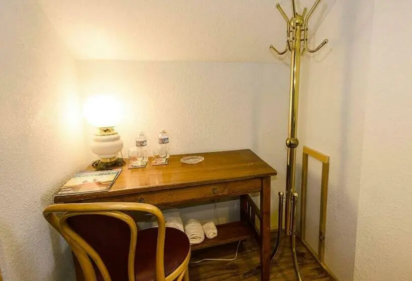 スーペリアールーム, Trail City Bed & Breakfast