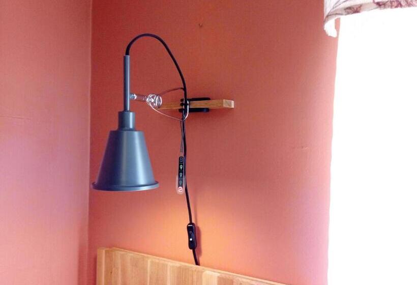 Номер Стандарт, Ullaredsgården B&b Express