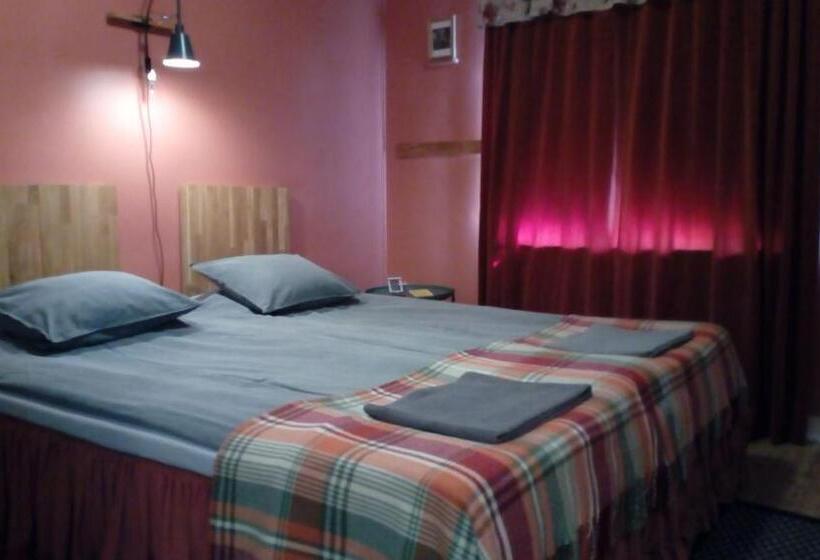 Номер Стандарт, Ullaredsgården B&b Express