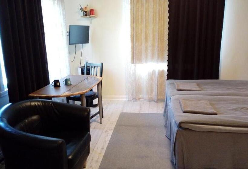 Номер Стандарт, Ullaredsgården B&b Express