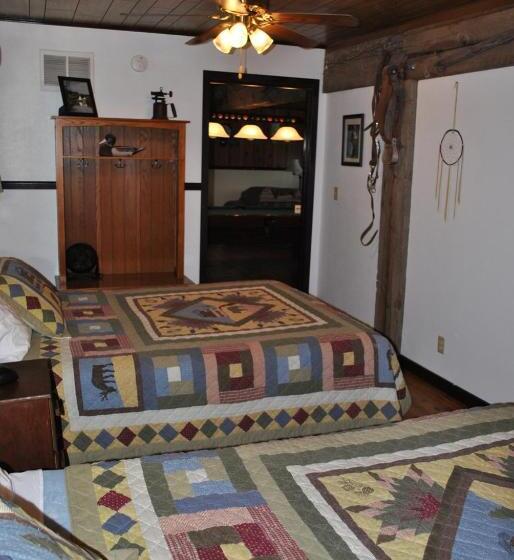 Bungalow Rodzinny, Aspen Inn