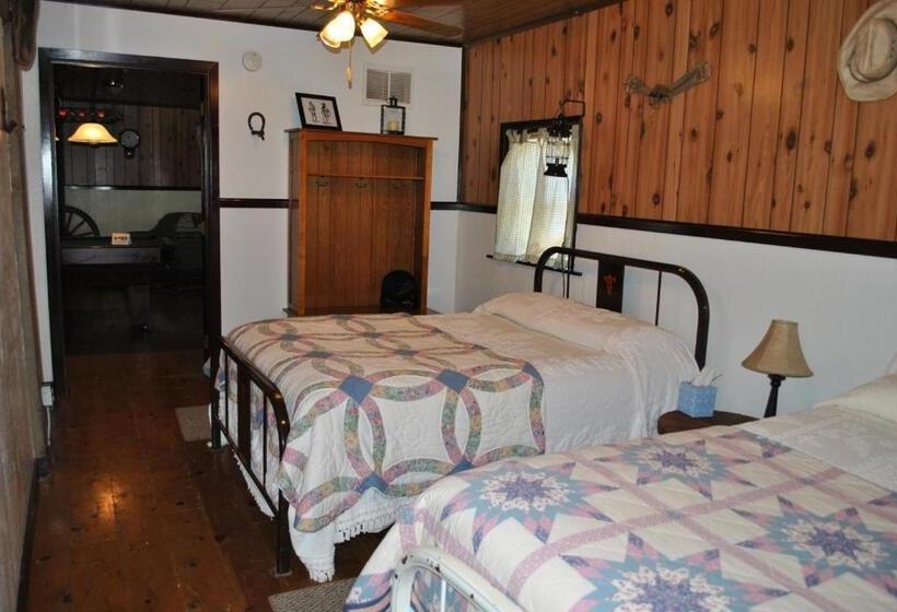 Bungalow Rodzinny, Aspen Inn