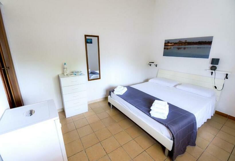 غرفة قياسية, B&b Macchia Mediterranea