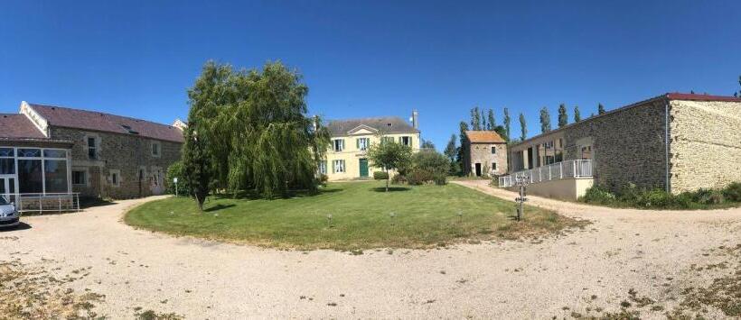 舒适三人间, Bed And Breakfast Au Champ Du Douits