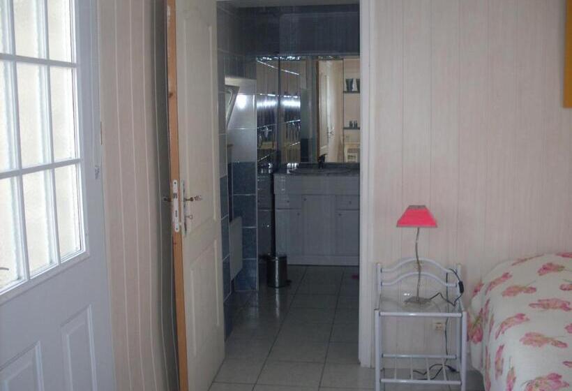 חדר סטנדרט, Domaine Saint Hilaire