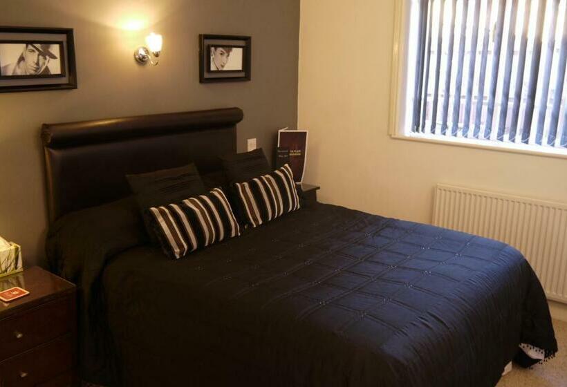 标准间, The Lodge