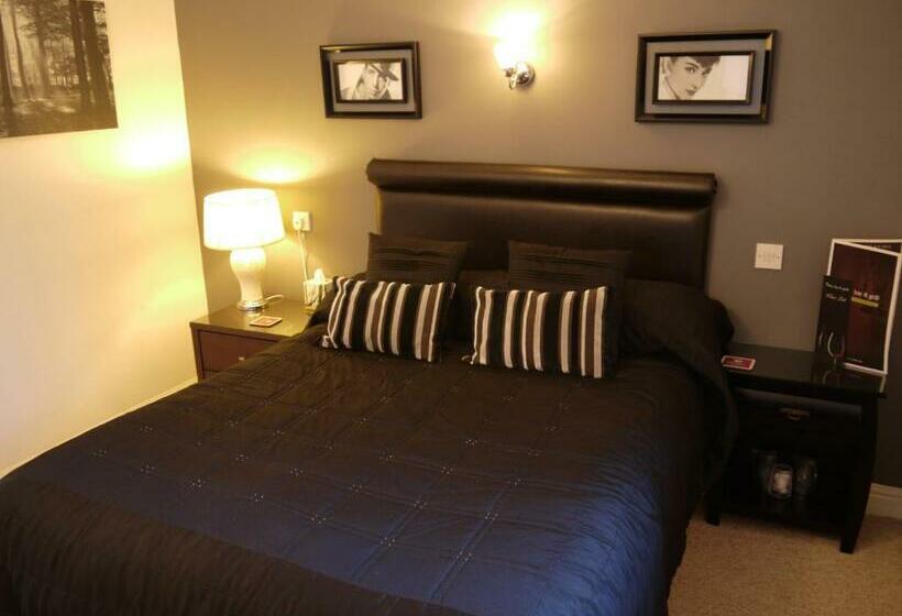 标准间, The Lodge