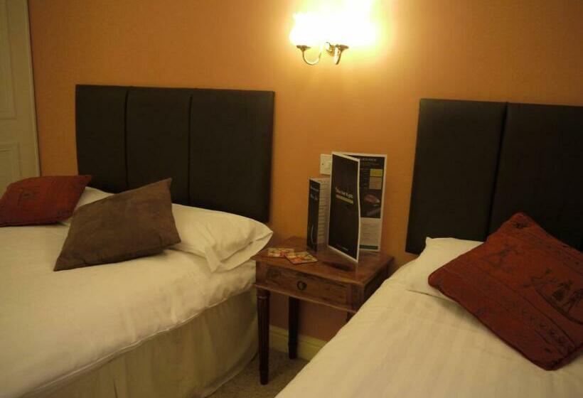 家庭间, The Lodge