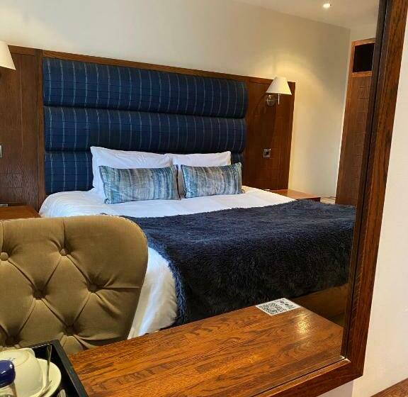 Номер Стандарт, Tomahawk Steakhouse Potto