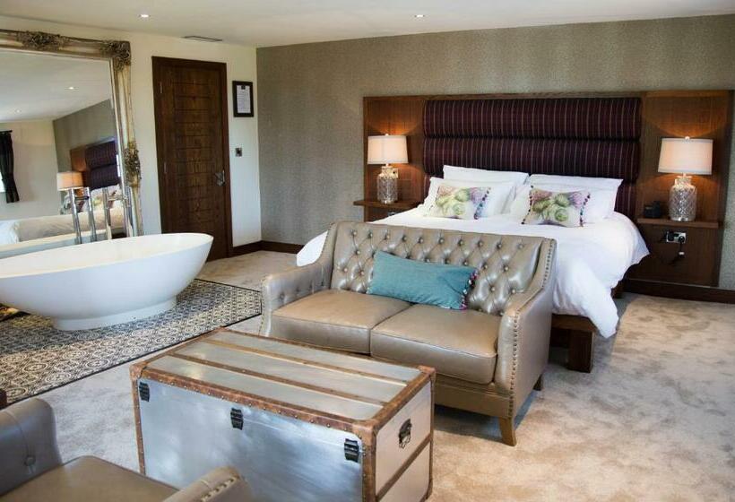 Люкс Повышенной Комфортности, Tomahawk Steakhouse Potto