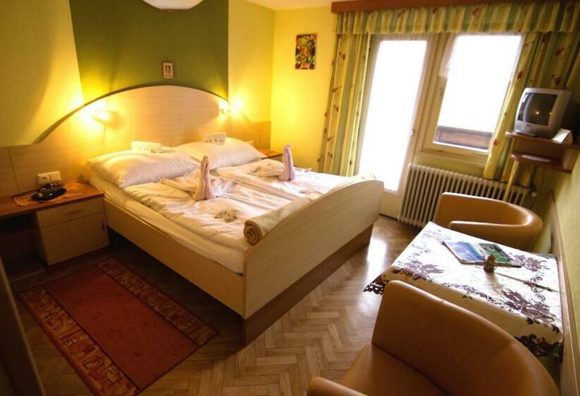スタンダードルーム, Gasthof Pension St. Wolfgang