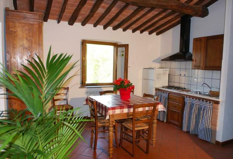 带1个卧室的带阳台的公寓, Agriturismo Il Piaggione