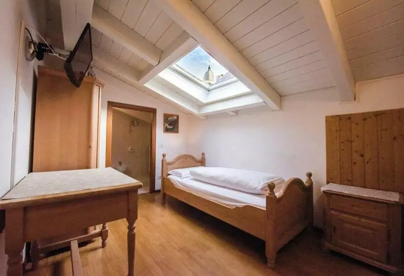 スタンダードシングルルーム, Agriturismo Salizzoni