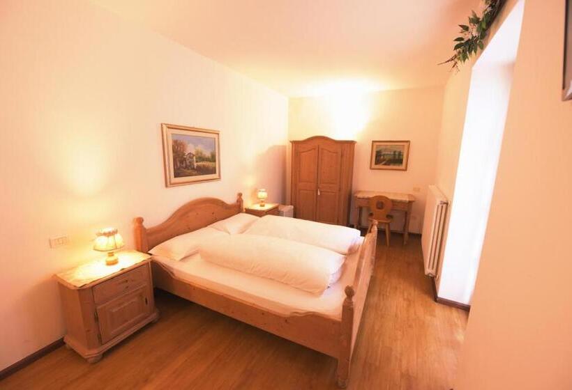 חדר סטנדרט לשלושה, Agriturismo Salizzoni