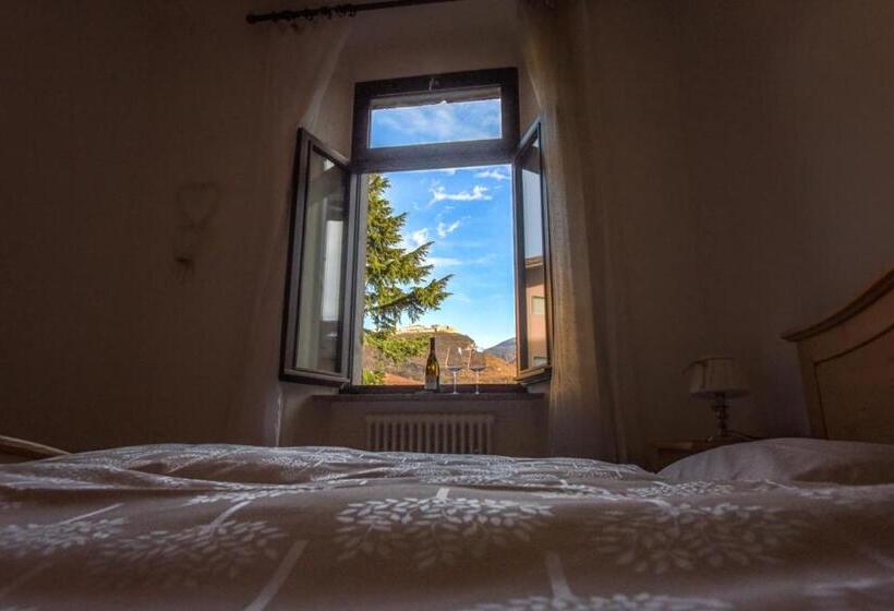 סוויטה, Agriturismo Salizzoni